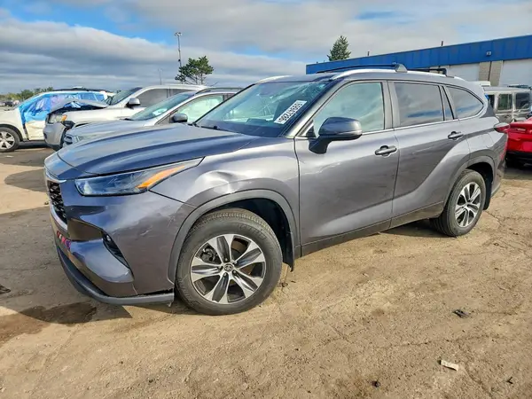 5TDKDRBH8RS556328 — 2024 Toyota Highlander, Крыша (Top/Roof), фото до ремонта