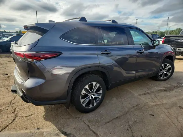 5TDKDRBH8RS556328 — 2024 Toyota Highlander, фото 3 с аукциона Copart, Крыша