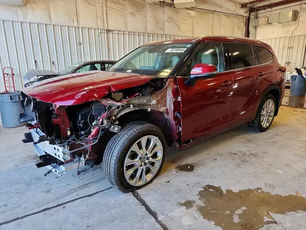 5TDKDRBH1RS557658 — 2024 Toyota Highlander, Передняя часть (Front End), фото до ремонта