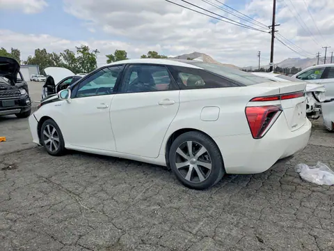 2016 Toyota Mirai VIN JTDBVRBD3GA000819 фото 2