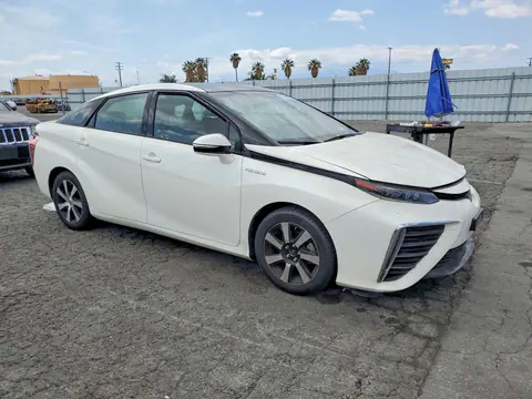 2016 Toyota Mirai VIN JTDBVRBD3GA000819 фото 4