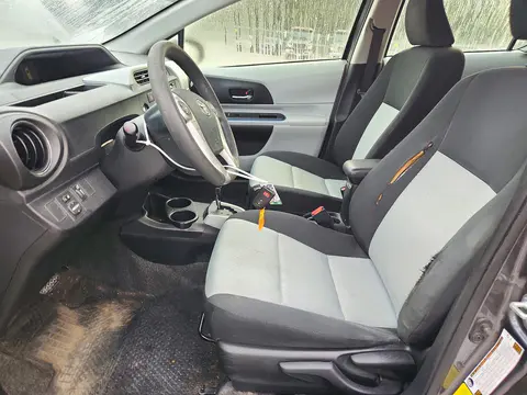 2012 Toyota Prius C Three VIN JTDKDTB34C1513143 фото 7