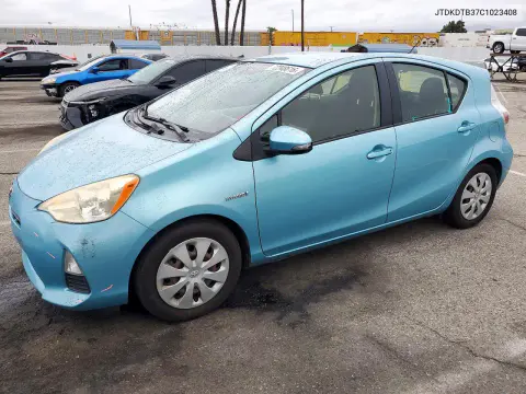 JTDKDTB37C1023408 — 2012 Toyota Prius C, Сторона, фото до ремонта