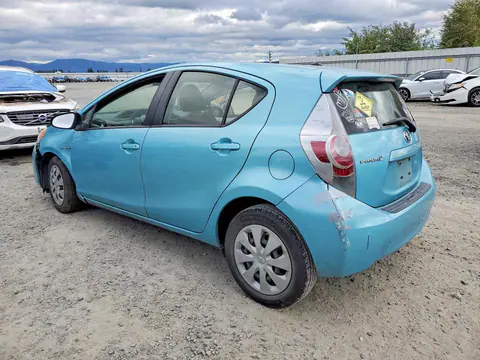 2014 Toyota PRIUS C VIN JTDKDTB34E1077767 фото 2
