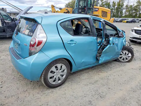 2014 Toyota PRIUS C VIN JTDKDTB34E1077767 фото 3