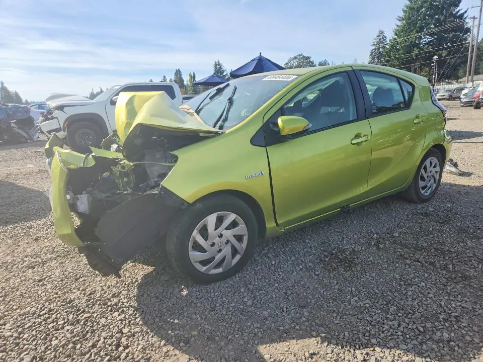 2015 Toyota PRIUS C VIN JTDKDTB36F1111984 фото 1