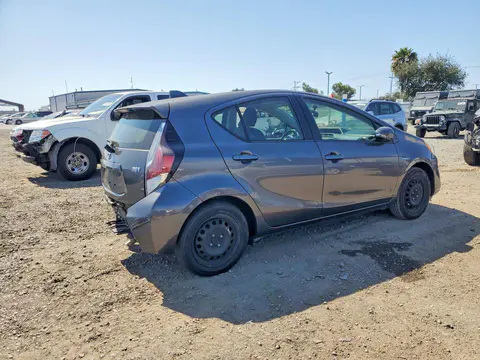 2016 Toyota PRIUS C VIN JTDKDTB31G1135904 фото 3
