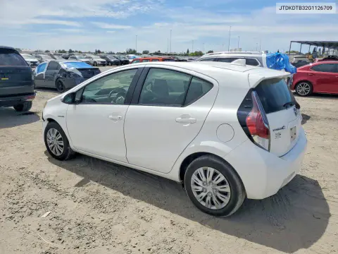 2016 Toyota Prius C One VIN JTDKDTB32G1126709 фото 2