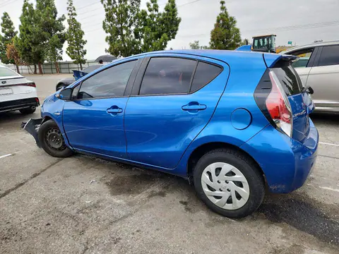 2016 Toyota PRIUS C VIN JTDKDTB33G1589362 фото 2