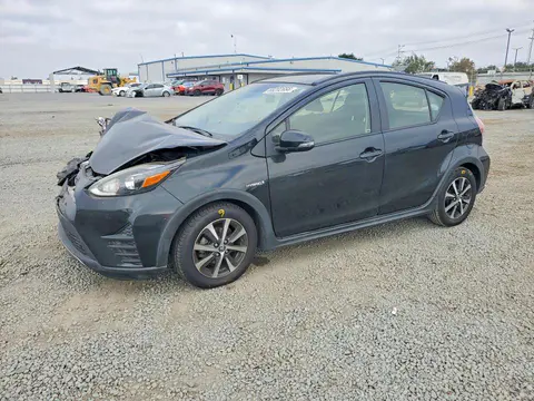 JTDKDTB34J1605141 — 2018 Toyota Prius C, Передняя часть (Front End), фото до ремонта