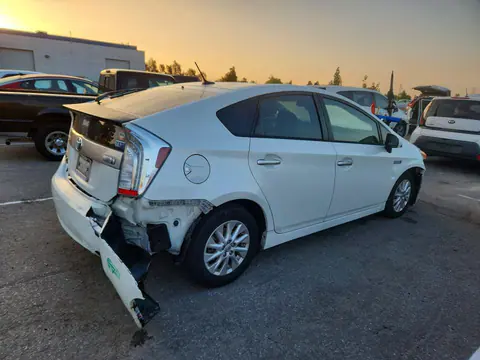 2014 Toyota Prius Plug-in Hybrid VIN JTDKN3DPXE3060425 фото 3
