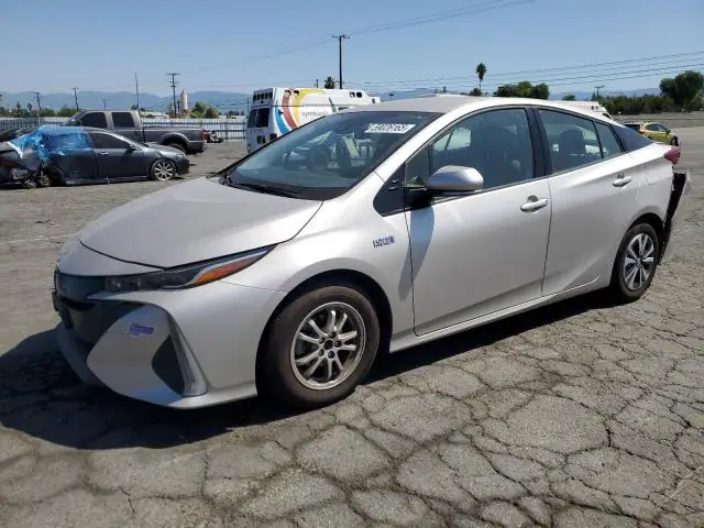 JTDKARFP6K3111393 — 2019 Toyota Prius PRIM, Мелкие вмятины и царапины (Minor Dent/Scratches), фото до ремонта