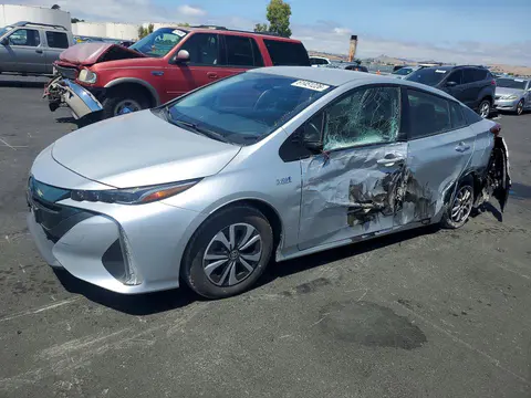 JTDKARFP3H3029727 — 2017 Toyota Prius Prime, Боковая часть (Side), фото до ремонта