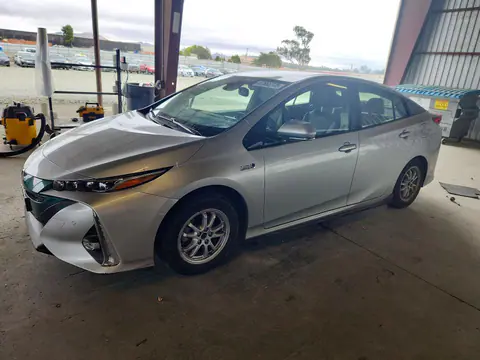 JTDKARFP5H3021225 — 2017 Toyota Prius Prime, Боковая часть (Side), фото до ремонта