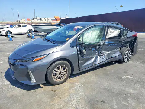 JTDKARFP9K3113588 — 2019 Toyota Prius Prime, Боковая часть (Side), фото до ремонта