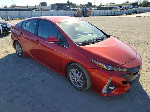 JTDKARFPXK3116130 — 2019 Toyota Prius Prime, фото 4 с аукциона Copart 13.10.2026, Мелкие вмятины и царапины