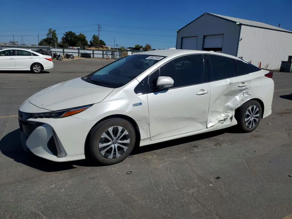 2020 Toyota PRIUS PRIME VIN JTDKARFP8L3133350 фото 1