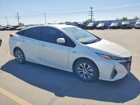 2020 Toyota PRIUS PRIME VIN JTDKARFP8L3133350 фото 4