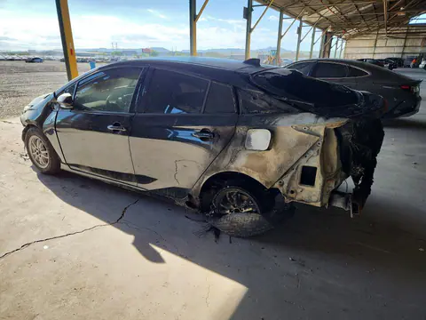 2020 Toyota PRIUS PRIME VIN JTDKARFP2L3149883 фото 2