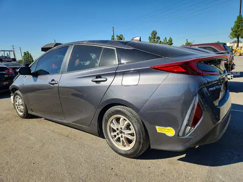 2021 Toyota PRIUS PRIME VIN JTDKAMFP2M3194620 фото 2