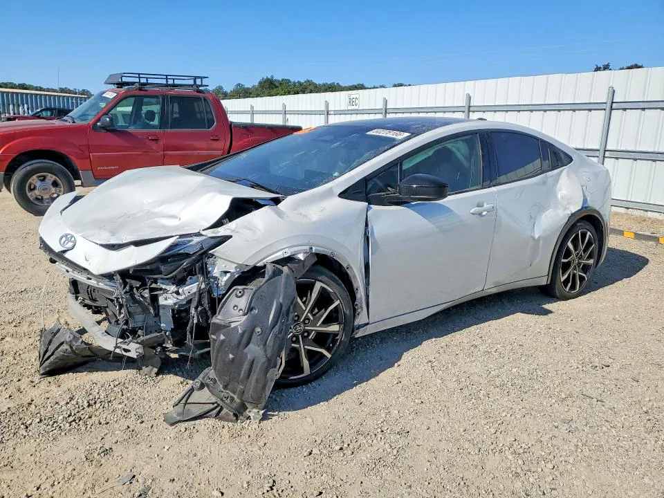 2023 Toyota PRIUS PRIME VIN JTDACACU8P3006024 фото 1