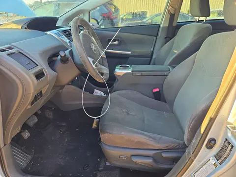 2014 Toyota Prius V Three VIN JTDZN3EU9E3334748 фото 7