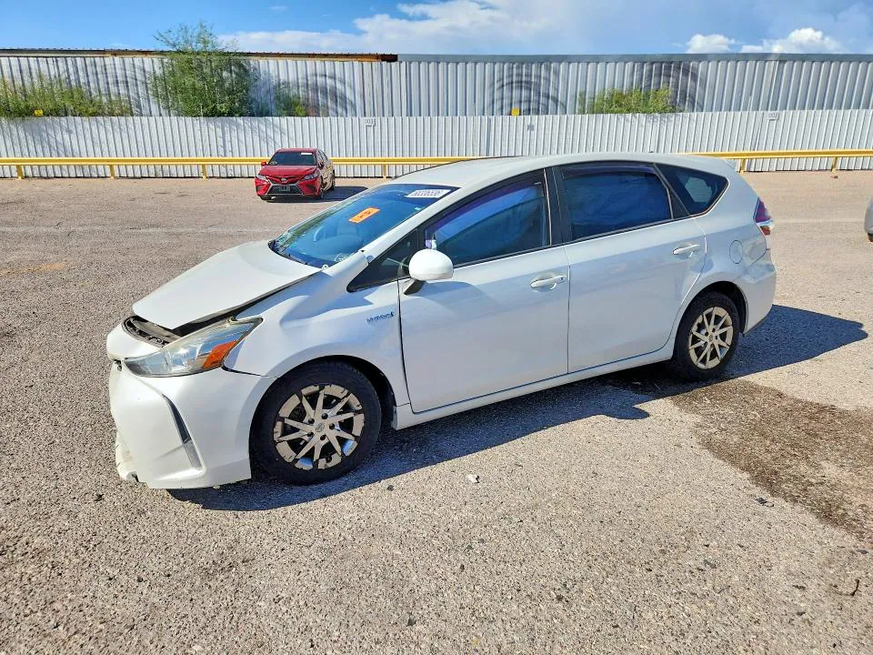 2015 Toyota PRIUS V VIN JTDZN3EU1FJ031038 фото 1