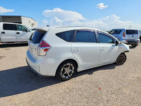 2015 Toyota PRIUS V VIN JTDZN3EU1FJ031038 фото 3