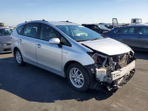 2017 Toyota PRIUS V VIN JTDZN3EU0HJ071761 фото 4