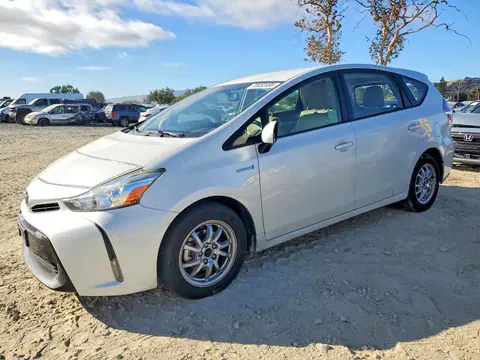 JTDZN3EU2HJ056534 — 2017 Toyota Prius V, Задняя часть (Rear End), фото до ремонта
