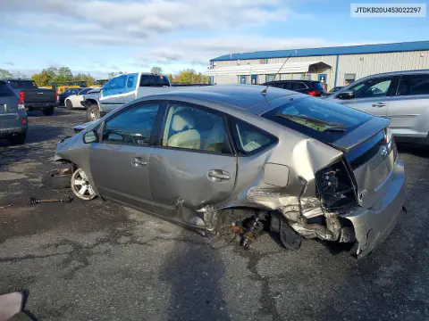 2005 Toyota Prius Base VIN JTDKB20U453022297 фото 2
