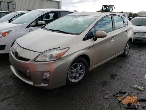 JTDKN3DU7A0225512 — 2010 Toyota Prius, Задняя часть (Rear End), фото до ремонта