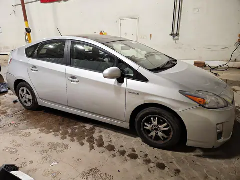 2010 Toyota Prius Iv VIN JTDKN3DU9A1107987 фото 4