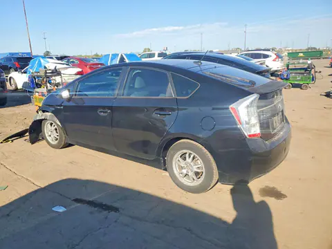 2010 Toyota Prius Iv VIN JTDKN3DU3A0018888 фото 2