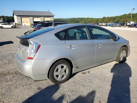 2010 Toyota Prius VIN JTDKN3DU3A0088245 фото 3