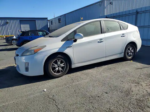 JTDKN3DUXB5313829 — 2011 Toyota Prius, Мелкие вмятины и царапины (Minor Dent/Scratches), фото до ремонта