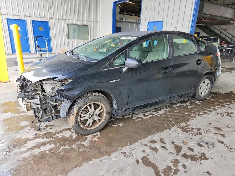 2011 TOYOTA PRIUS VIN JTDKN3DU7B1410655 фото 1