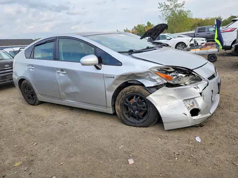2011 Toyota Prius Two VIN JTDKN3DU8B5299462 фото 4