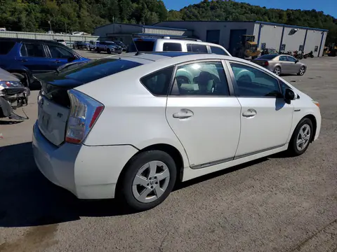 2011 Toyota Prius Four VIN JTDKN3DU9B0319909 фото 3