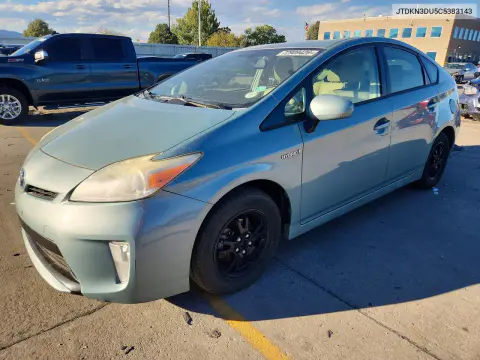 JTDKN3DU5C5383143 — 2012 Toyota Prius, Передняя часть, фото до ремонта