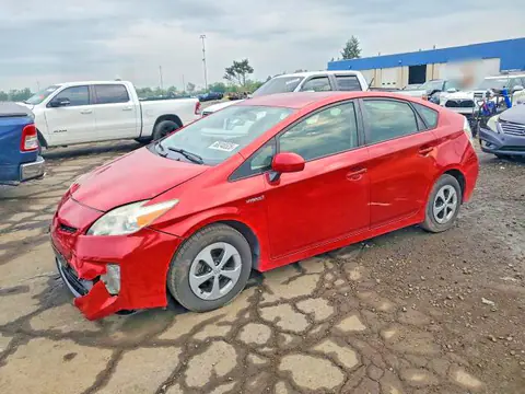 JTDKN3DU4D5660883 — 2013 Toyota Prius, Передняя часть (Front End), фото до ремонта