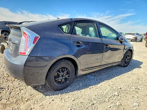 2013 Toyota Prius Two VIN JTDKN3DU1D1690432 фото 3