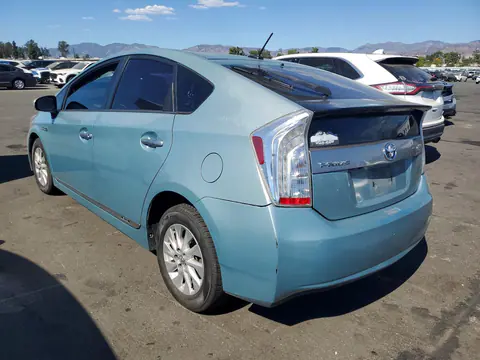 2013 Toyota Prius Plug-In Hybrid Base VIN JTDKN3DP3D3043755 фото 2