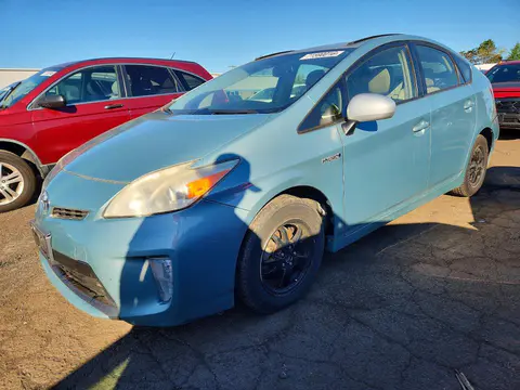 JTDKN3DU6D1674842 — 2013 Toyota Prius, Задняя часть (Rear End), фото до ремонта