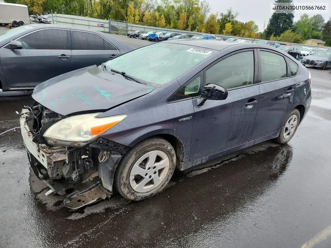 2013 Toyota Prius Two VIN JTDKN3DU1D5667662 фото 1