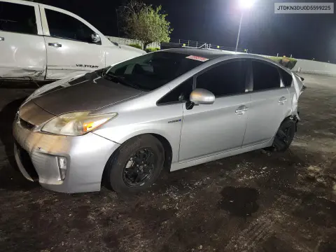 JTDKN3DU0D5599225 — 2013 Toyota Prius, Задняя часть, фото до ремонта
