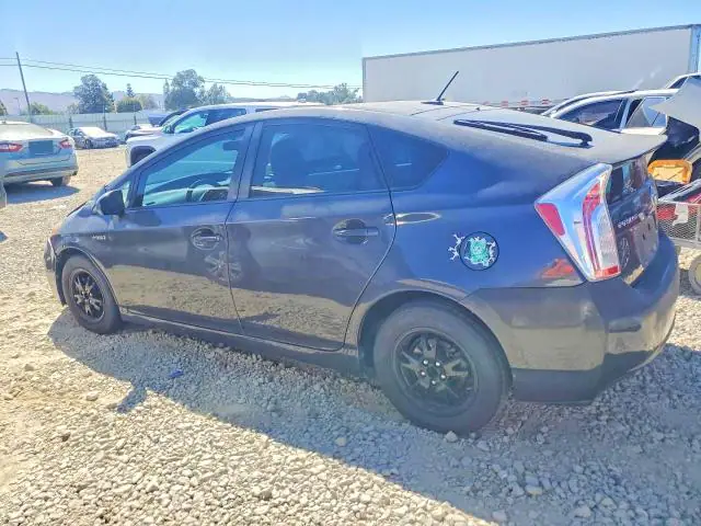 JTDKN3DU9E1764763 — 2014 Toyota Prius, фото 2 с аукциона Copart 13.10.2026, Передняя часть