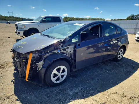 JTDKN3DU0E1764523 — 2014 Toyota Prius, Передняя часть (Front End), фото до ремонта