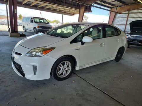 JTDKN3DU7E0362553 — 2014 Toyota Prius, Боковая часть (Side), фото до ремонта