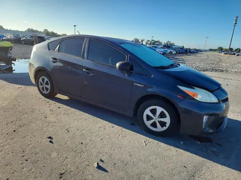 2014 Toyota Prius Two VIN JTDKN3DU2E1819585 фото 4